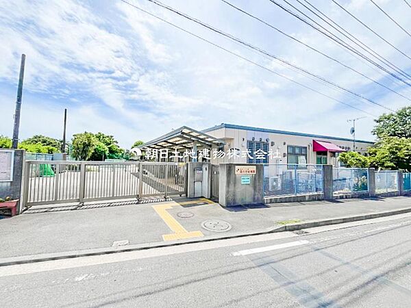宮の台幼稚園　約900ｍ　子どもの心の成長を大切に、自由な保育や縦割り保育を取り入れています。