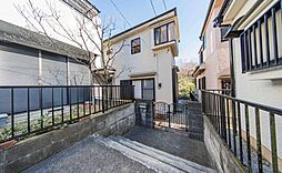 神奈川県横浜市港南区上大岡東3丁目