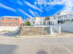神奈川県横浜市金沢区六浦南1丁目