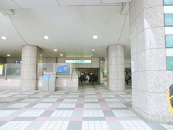 京浜急行電鉄上大岡駅　約2400ｍ