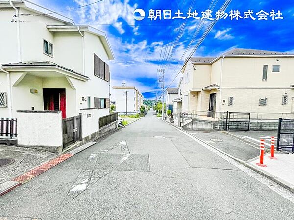 【外観】現地に実際に行くことで感じることがたくさんあります！！周辺環境や街の雰囲気など、
