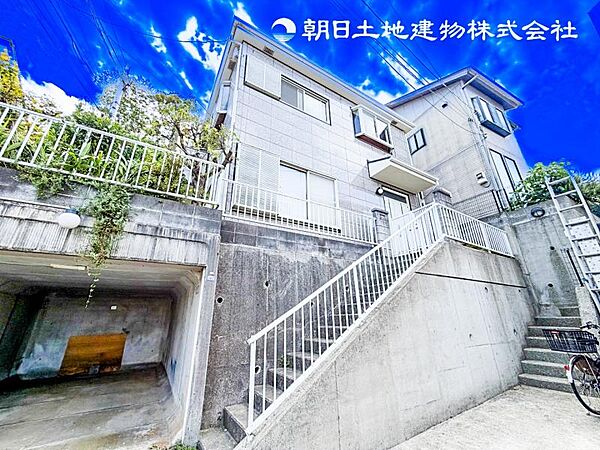 【外観】毎日のお散歩も楽しく緑に恵まれた静かな住宅となります