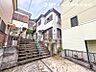 外観：【外観】階段からの外観です。現地でご確認ください。