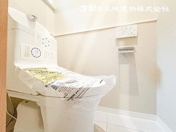 【トイレ】便器は節水、ウォシュレットはお掃除ラクラクおすすめ。