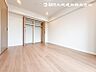 室内：【洋室】個室の部屋が欲しいという要望に応える設計！過ごす時間が長くてもゆったり過ごせそう！！