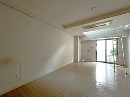 グランスイート神宮前 2LDKのリビング/ダイニング