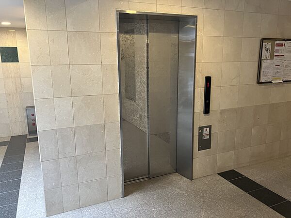エレベーター