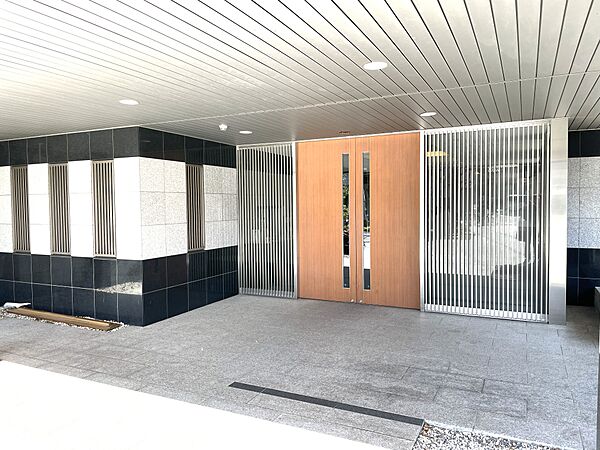 メインエントランス