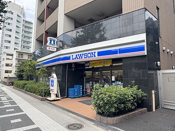 ローソン代々木西参道駅店　約210ｍ　徒歩3分