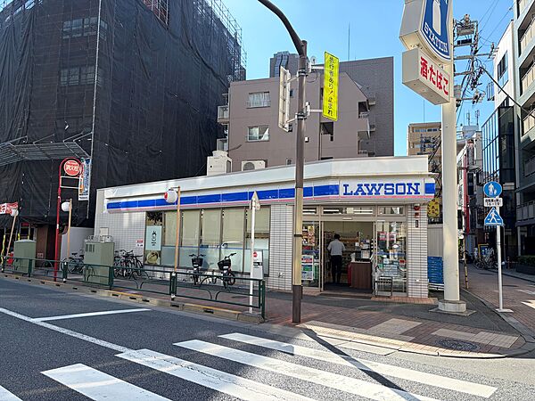 ローソン　豊玉北5丁目店 約240ｍ 徒歩3分