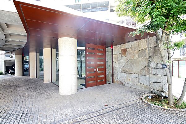 apartment 東京都狛江市岩戸北３丁目
地図を見る