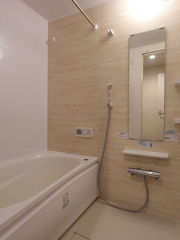 1216サイズの浴室