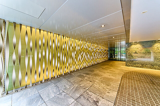 エントランス ザ・パークハウス　グラン　三番町 11階/-