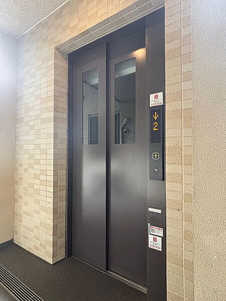 エレベーター