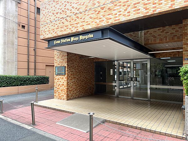 エントランスを拡大表示