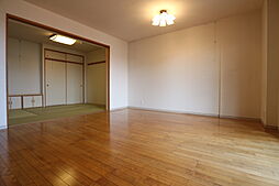 ライオンズグローベル杉並今川レジデンシア 3LDKのリビング/ダイニング