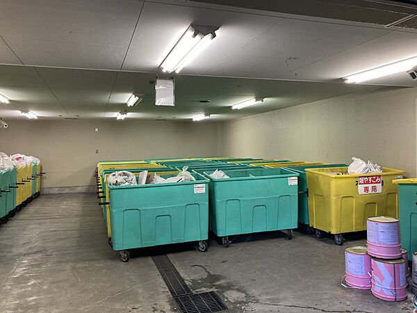 ゴミ置き場