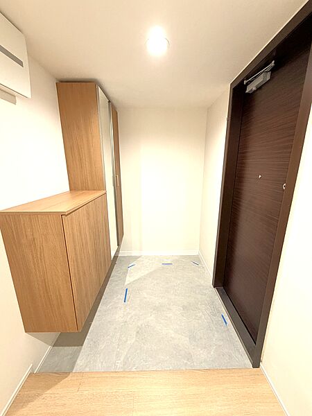 収納力あるシューズボックスがあり玄関まわりを綺麗に保てます。