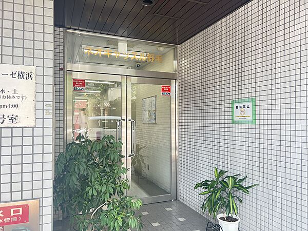 マンション入口