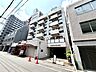 外観：外観タイル張り