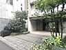 エントランス：植栽のあるエントランス