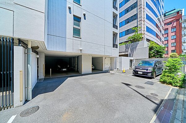敷地内自転車置場（空き状況等についてはお問合せください）