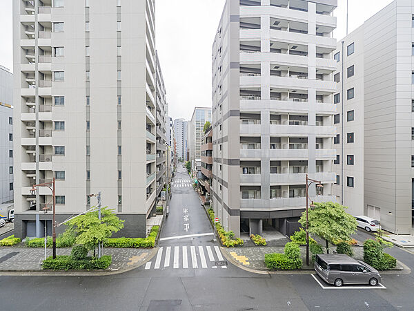バルコニーから南東方向を撮影