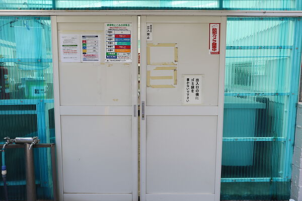 1階ごみ置き場