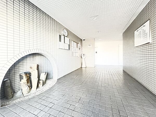 エントランスホール