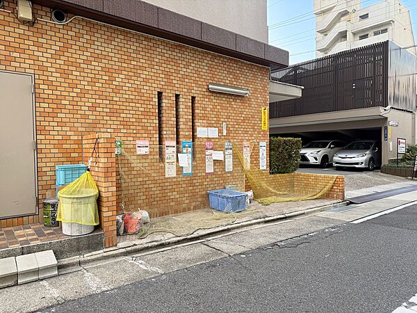ゴミ置き場