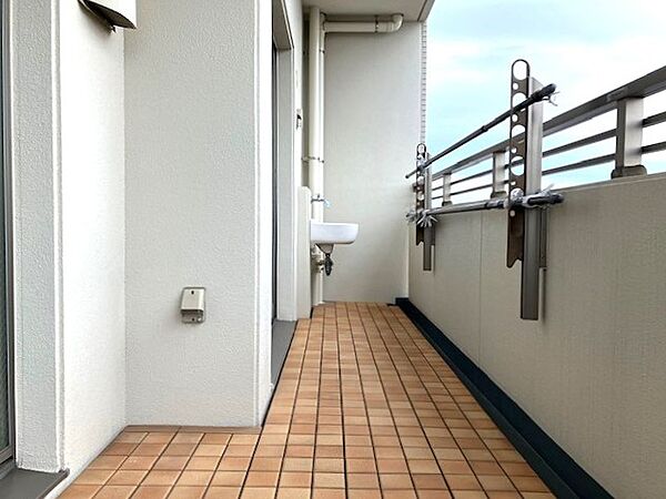 バルコニー写真（スロップシンク付）