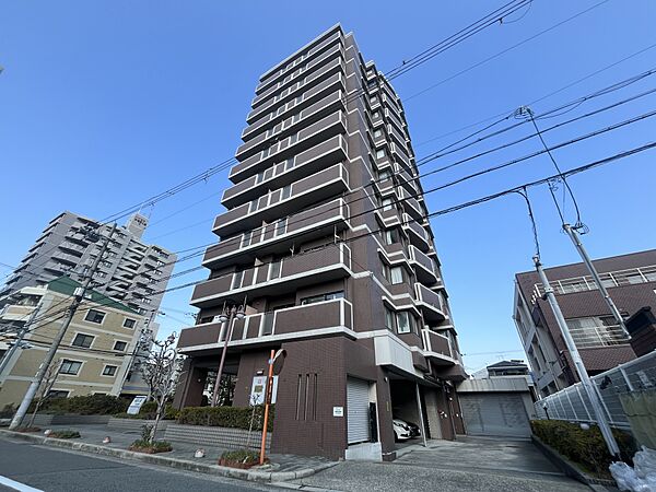 外観：327002225079