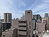室内：西側バルコニーからの眺望です（眺望は永続的に保証されるものではありません）