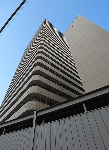 24階建て、5階部分、北西向き住戸です。