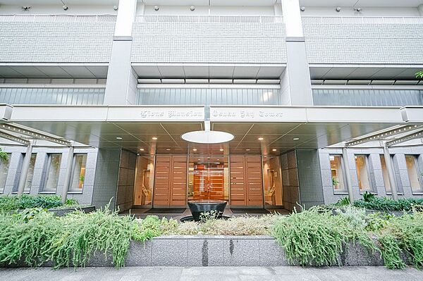 現地エントランス、オートロックです。
