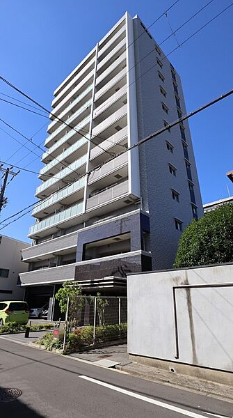 外観：327002995336