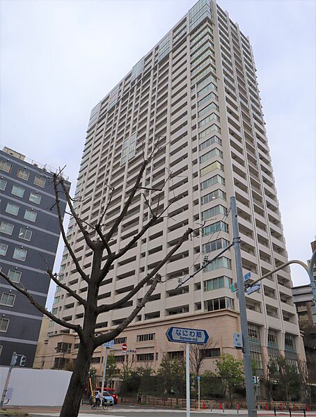 外観：327003001981
