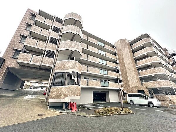 現地北側からの外観