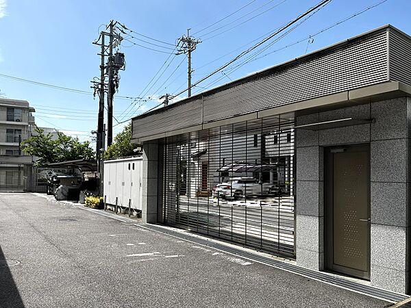 駐車場のシャッターゲート