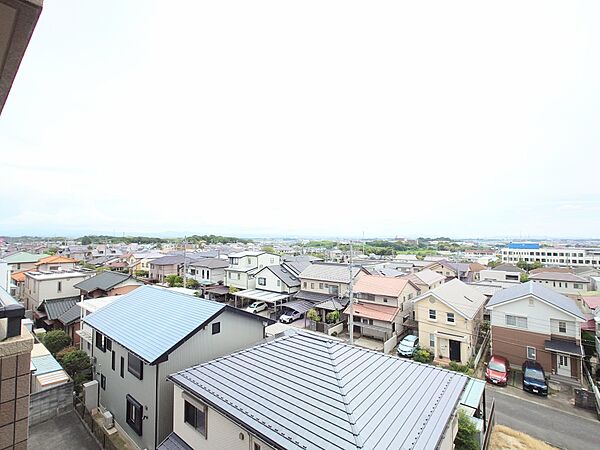 南側バルコニーから南東側の眺望