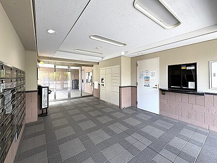 防犯面に配慮したオートロック付き