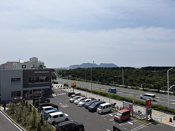 4階南東側バルコニーからの眺望（眺望は永続的に保証されるものではありません）