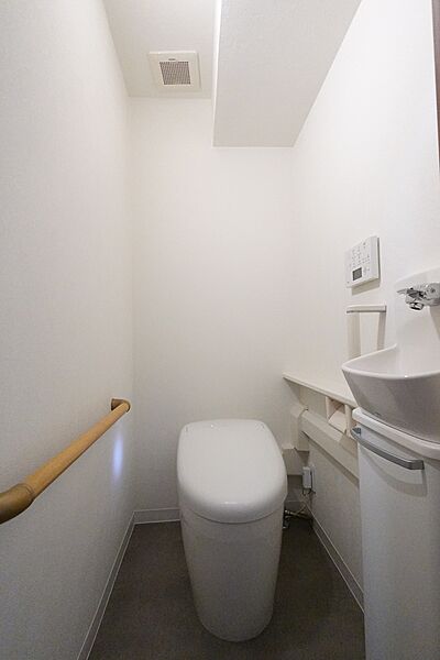 トイレを拡大表示