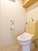 トイレ：温水洗浄便座機能付きのトイレです