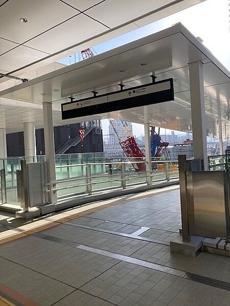 JR各線広島駅、山陽新幹線広島駅と直結。（徒歩4分）