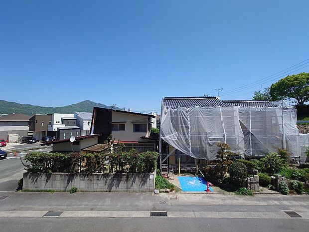 和室開口部からの北東側の眺望