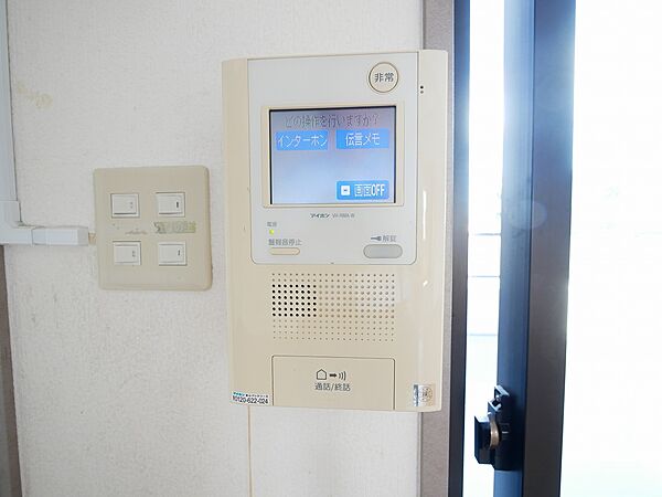 インターホン