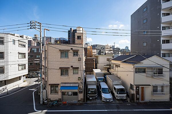 バルコニーからの眺望（眺望は永続的に保証されるものではありません。）