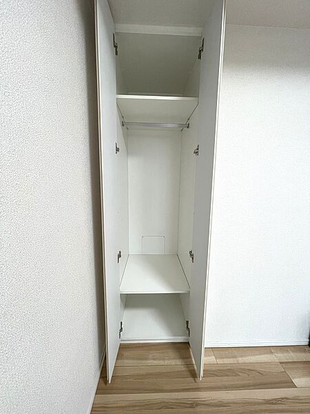 約5.6帖の洋室のクロゼット