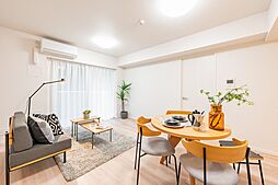 サンクレイドル梅島 2SLDKのリビング/ダイニング